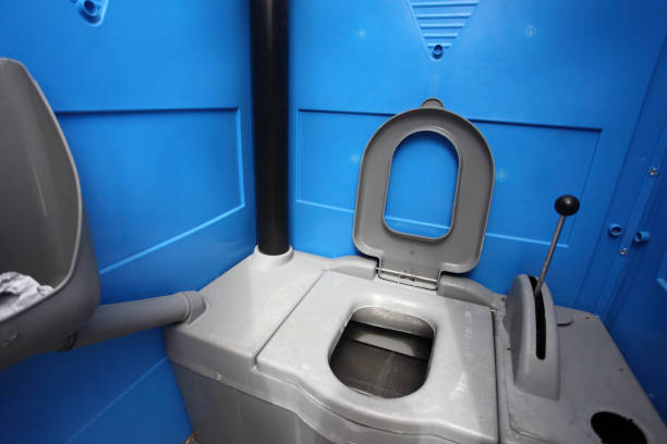 Best Porta potty rental near me  in Salem, OH
