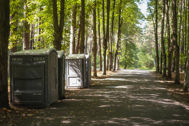 Best Porta potty delivery and setup  in Salem, OH